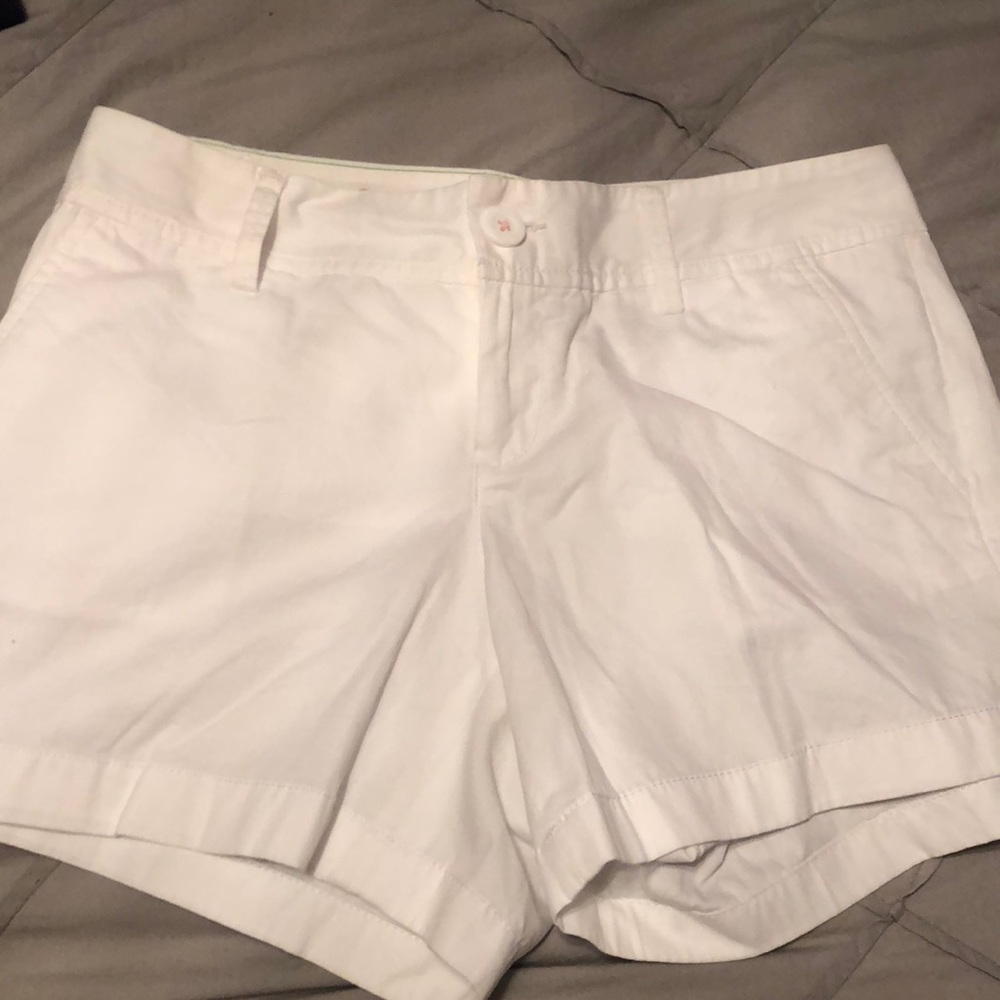 Lilly Pulitzer White Callahan Shorts